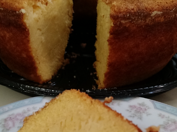 Bolo de Fubá Cremoso